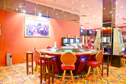 Caribbean Princess Casino Poker