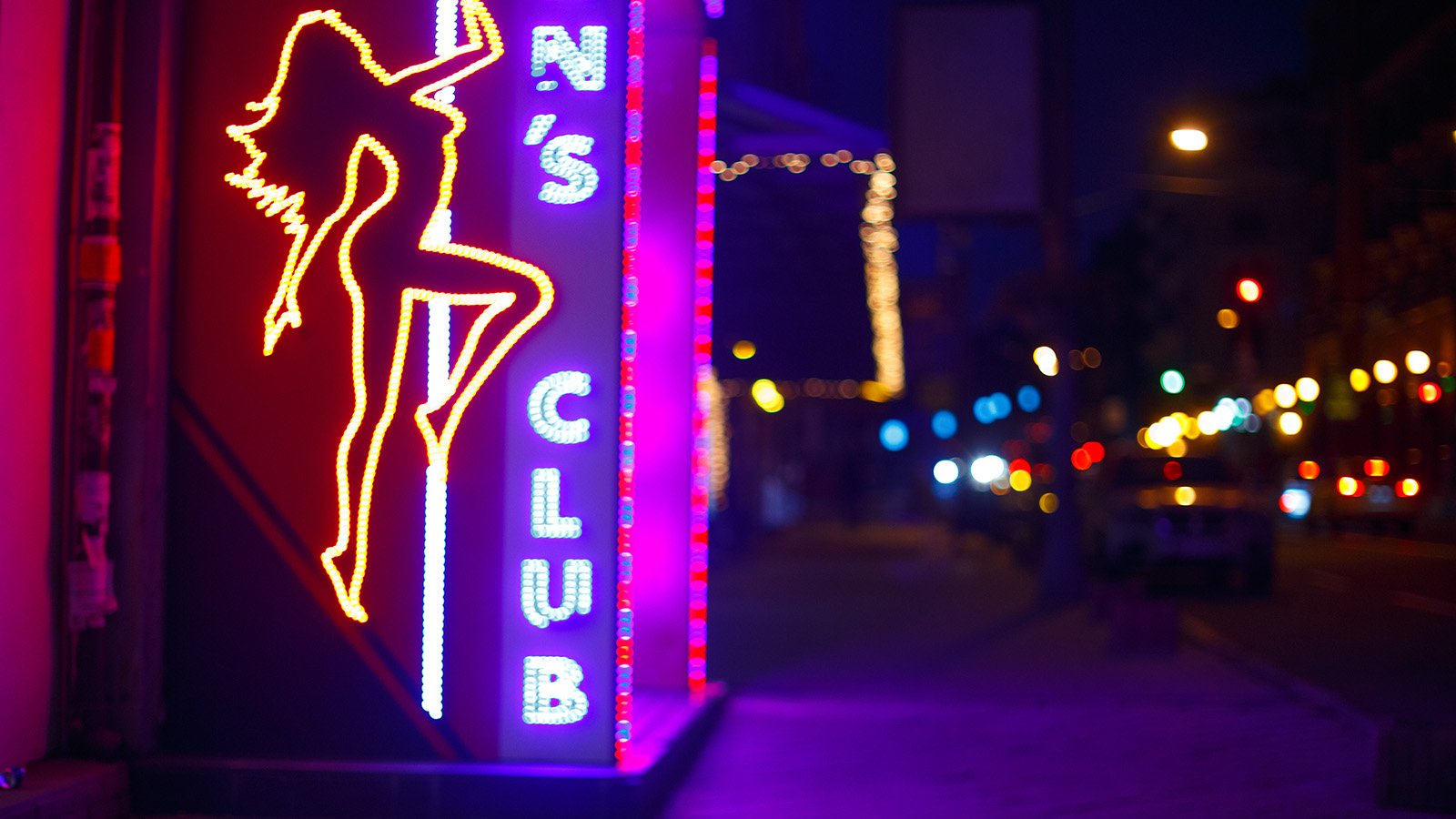 Секс В Ночном Клубе Стриптизерами