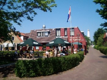 Hotel De Tjattel