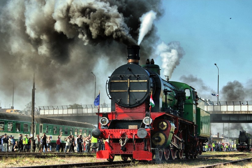 staal lade Ademen Wolsztyn Steam Power! This Wielkopolska town is the centre for steam train  travel in Poland
