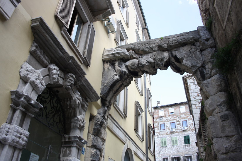 The Roman Gate