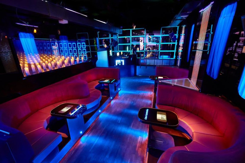 tropix bar and lounge