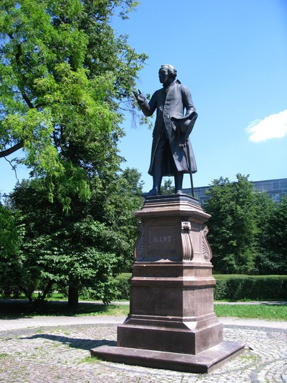 Kant monument