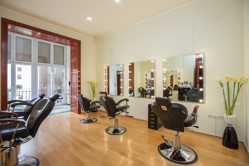 Manuela Picard Beauty studio & Brow Bar Health Tourism Zagreb