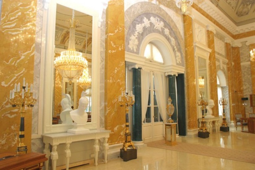 marble palace russia