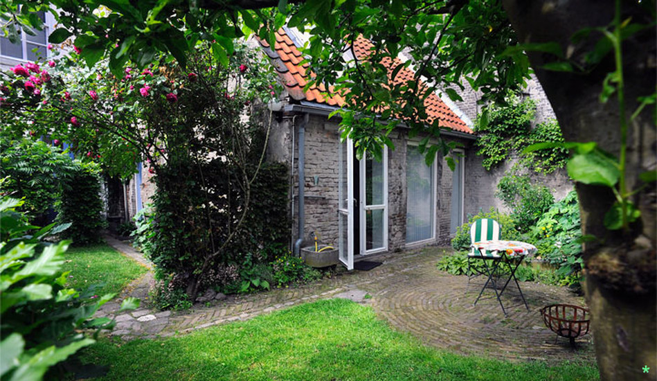 Achter de Sterren 