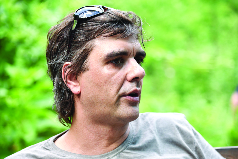 A Writer Between Countries