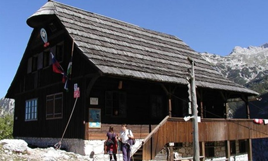 Češka Koča Mountain Hut
