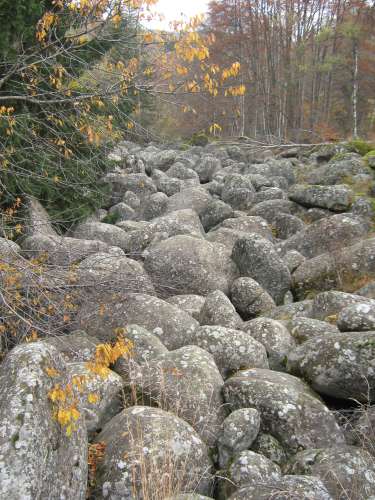 Morenite