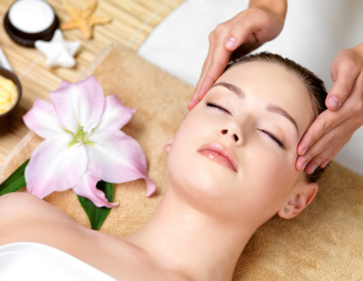 Clarins Beauty Salon