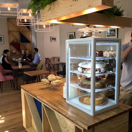 Żona Krawca Cafes Warsaw