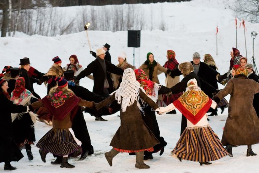 Миколай хоровод