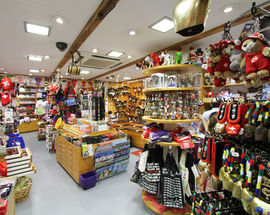 Teddy's Souvenir-Shop