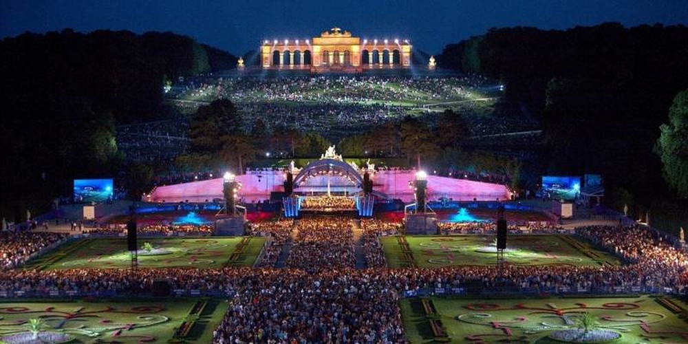 Public Viewing Summer Concert from Schoenbrunn Sofia