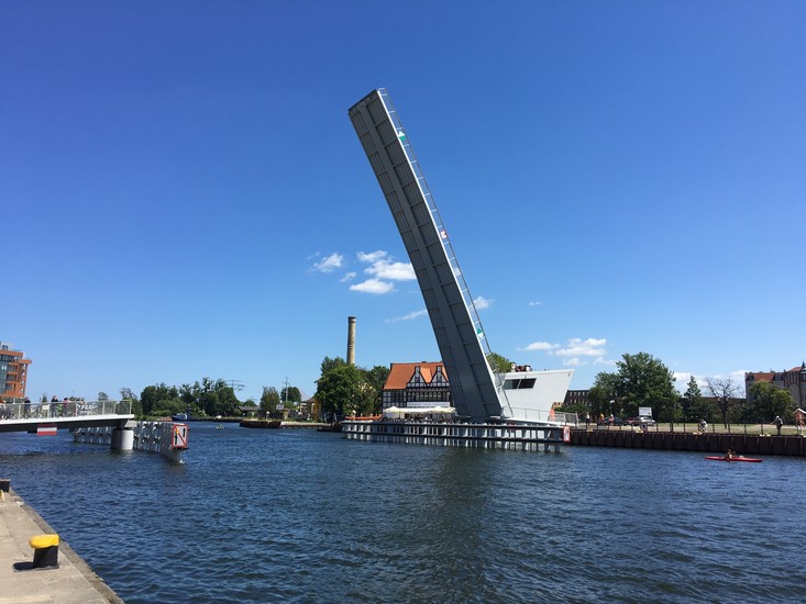 Ołowianka Footbridge
