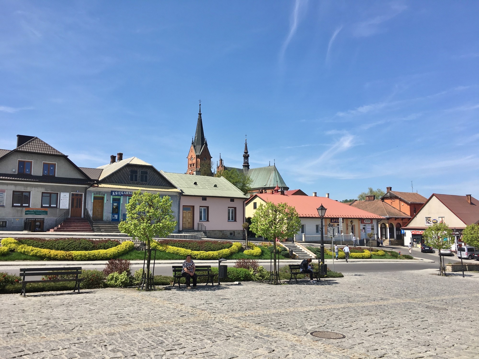 visiting-ci-kowice-small-town-heavily-laden-with-wonders