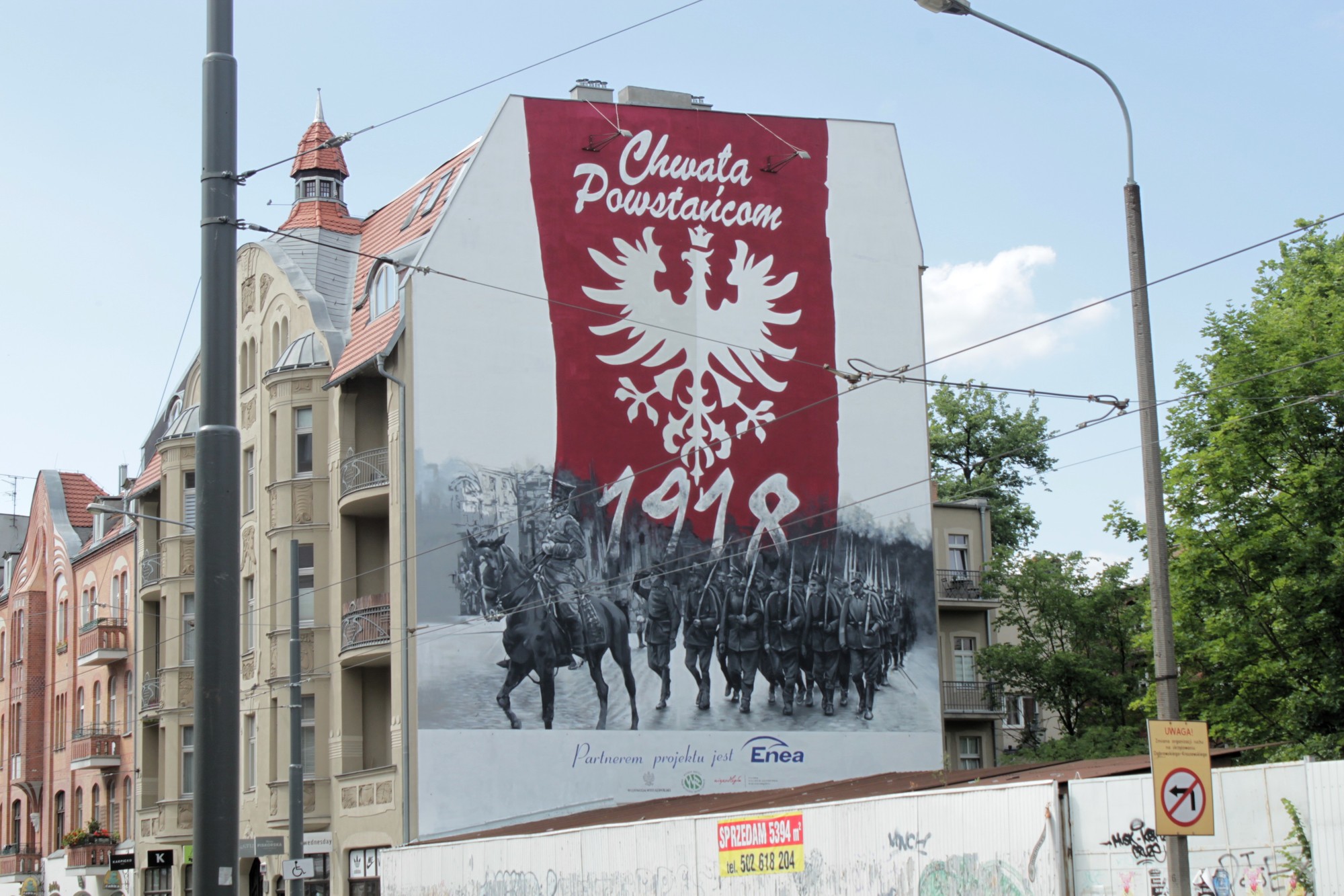 'Praise the Uprising Heroes' Mural