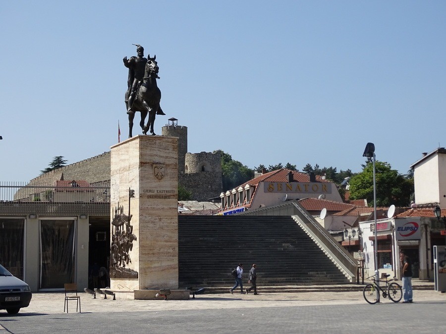 Skanderbeg Square