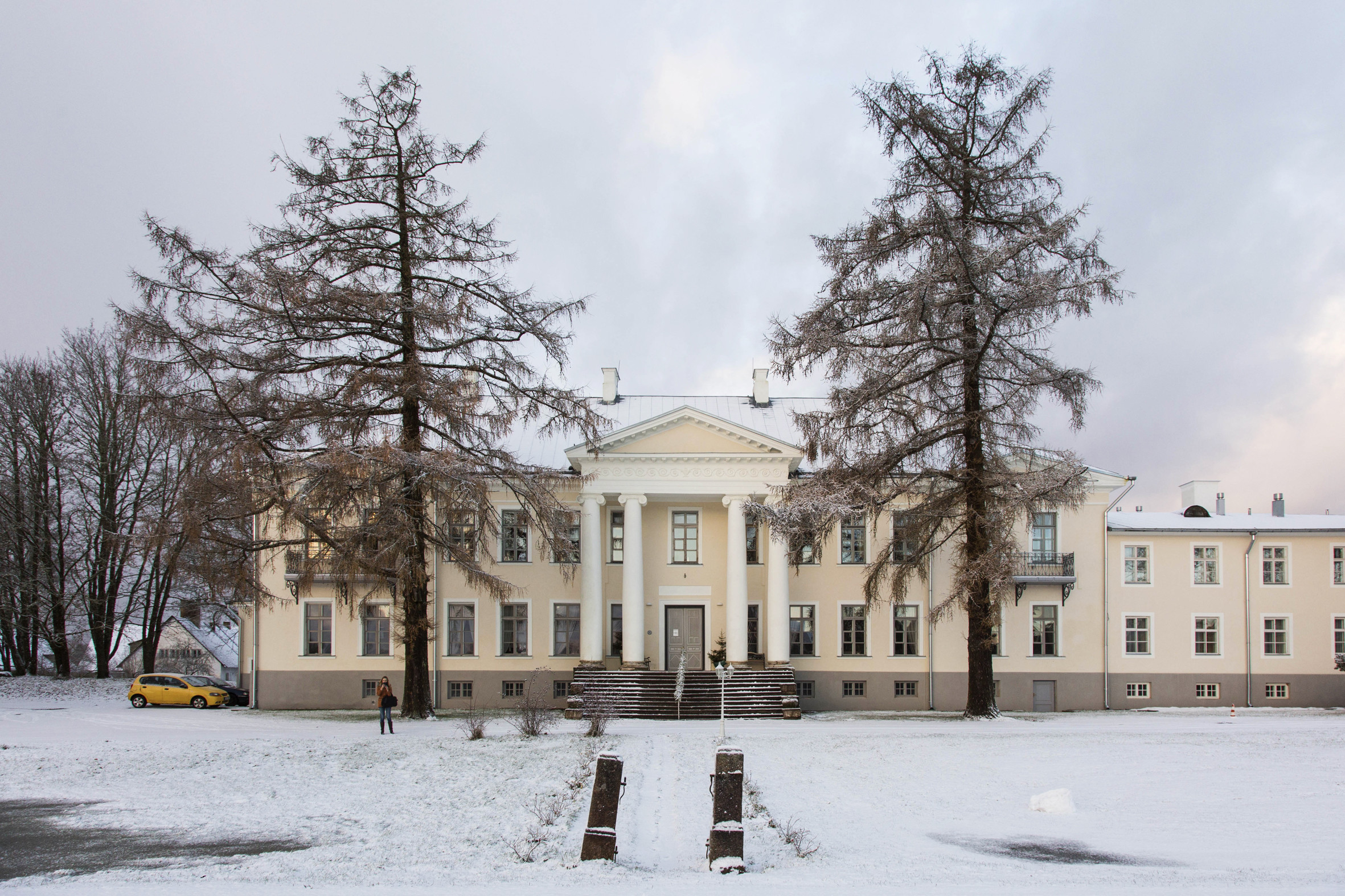 Kernu Manor