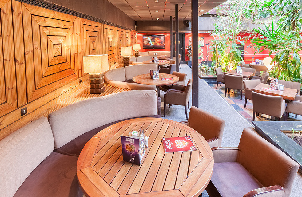 Happy Bar & Grill Restaurants Burgas