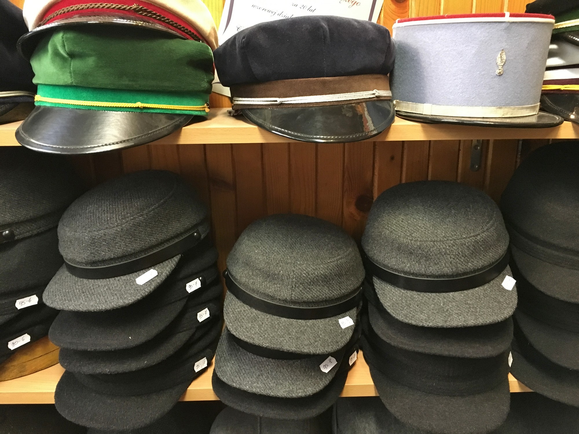 Hat shop