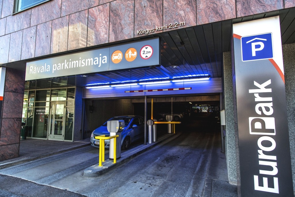 Rävala parking house