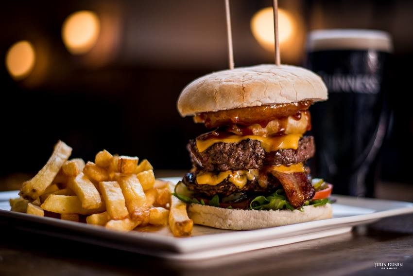 Ma Nolan's Irish Pub Nightlife Cannes