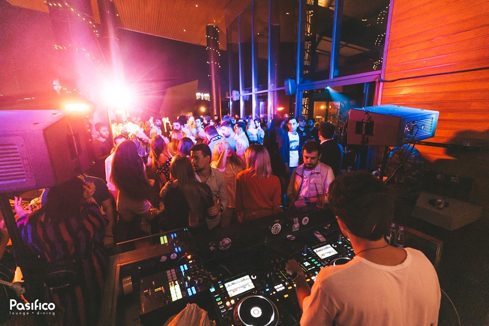 Pasifico Lounge and Dining