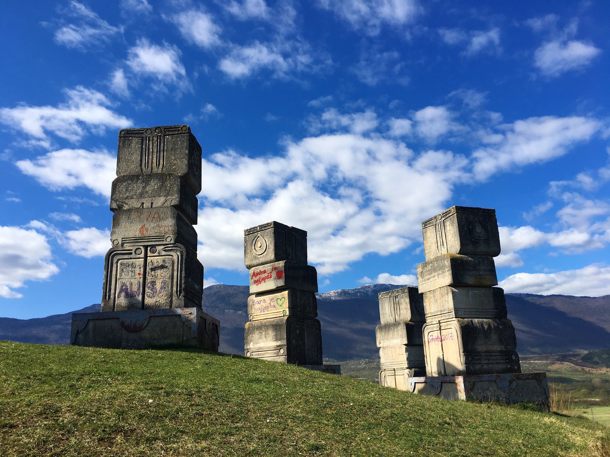Garavice Monument