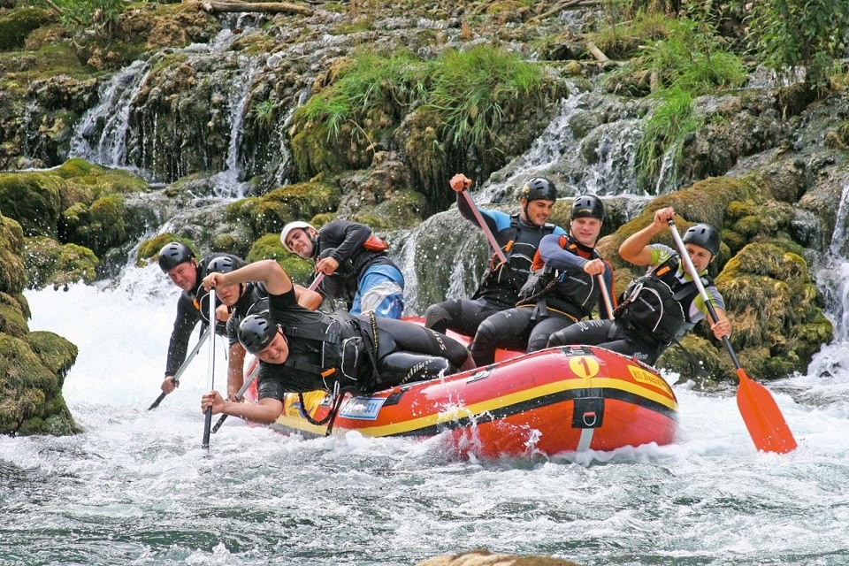 Kiro Rafting