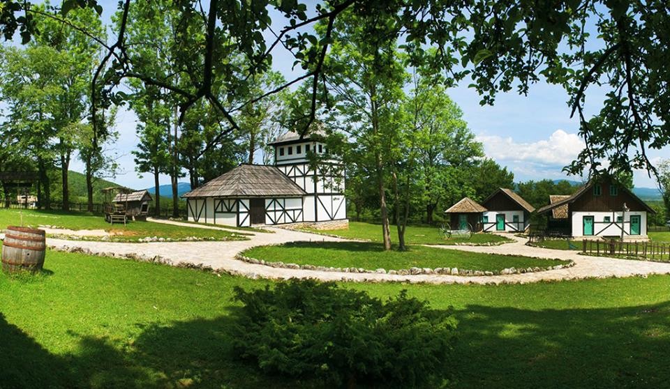 Čardaklije