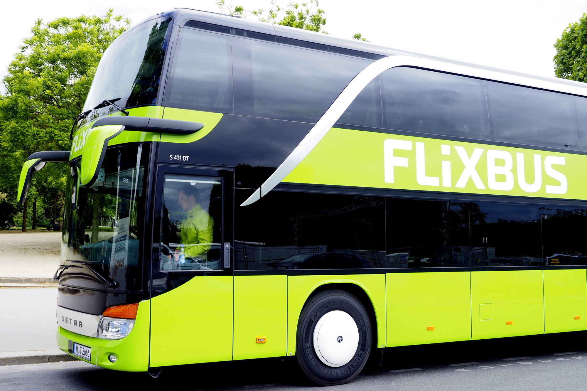 Your bus. Фликсбус. Фликсбус Варшава. Флекс-бус. Flexbus