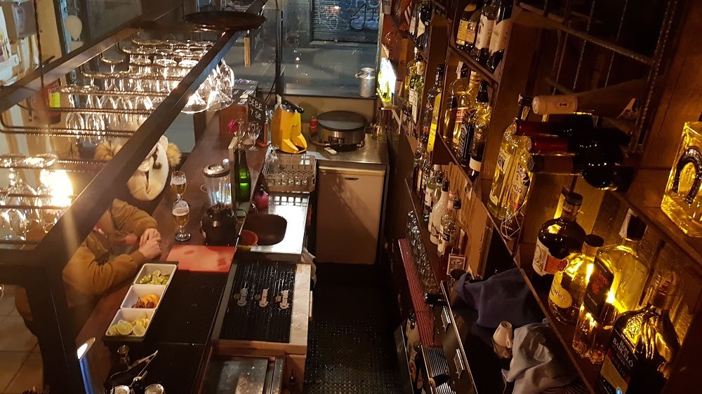 Chulapio Cocktails & Crepes Nightlife Barcelona