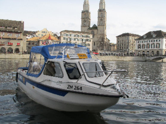 Wassertaxi