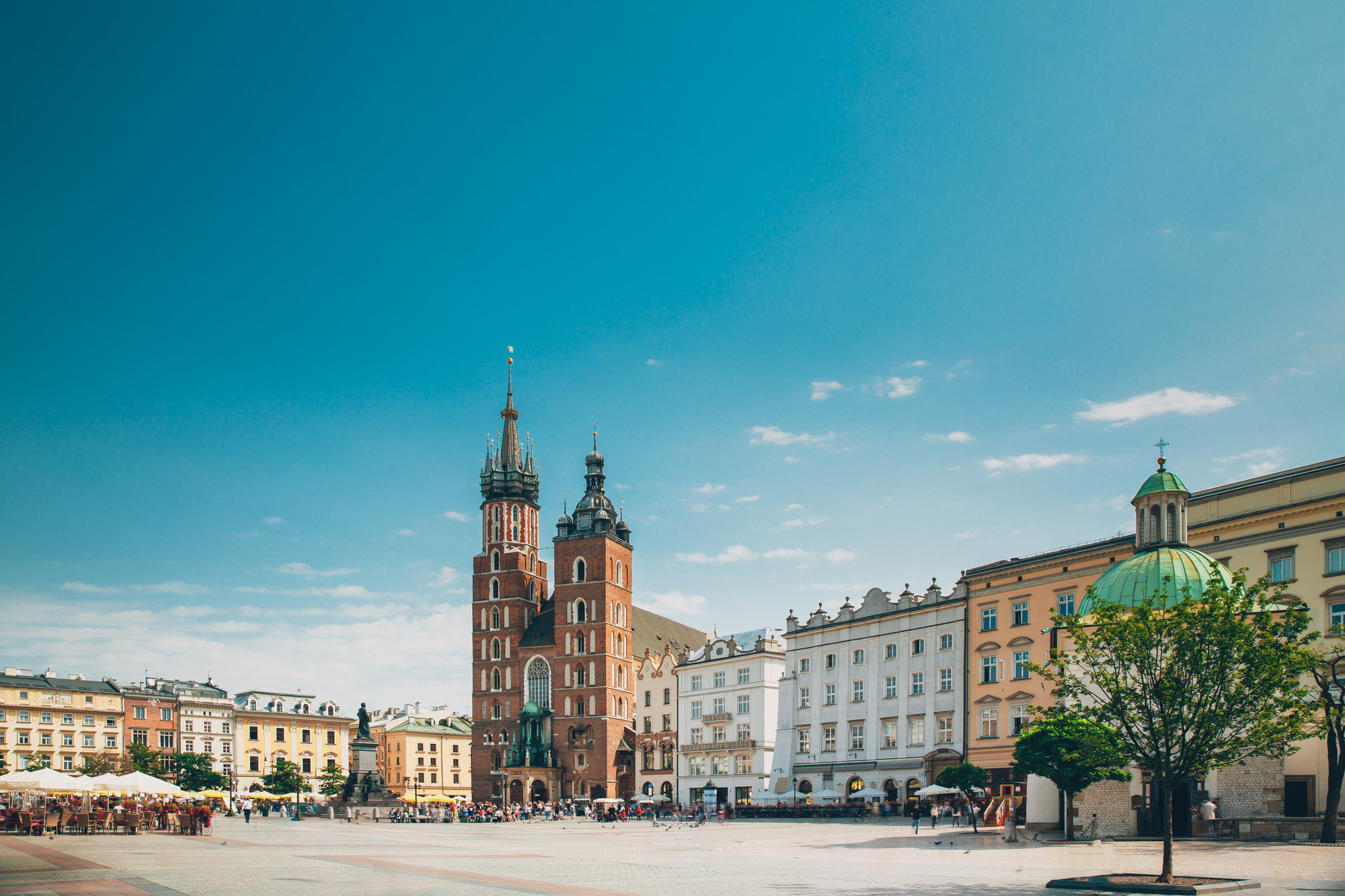 St. Mary's Basilica | Kraków Sightseeing | Krakow