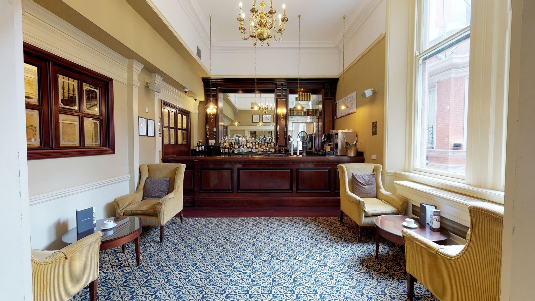 Macdonald Burlington Hotel