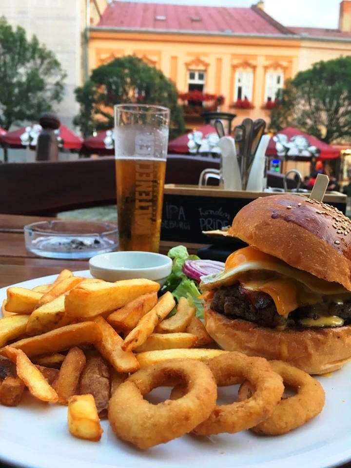 U Seburgiho Nightlife Košice