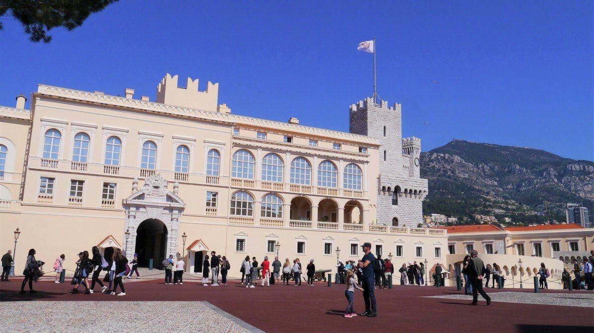 The Palace Of The Princes Of Monaco (Palais Princier De Monaco ...