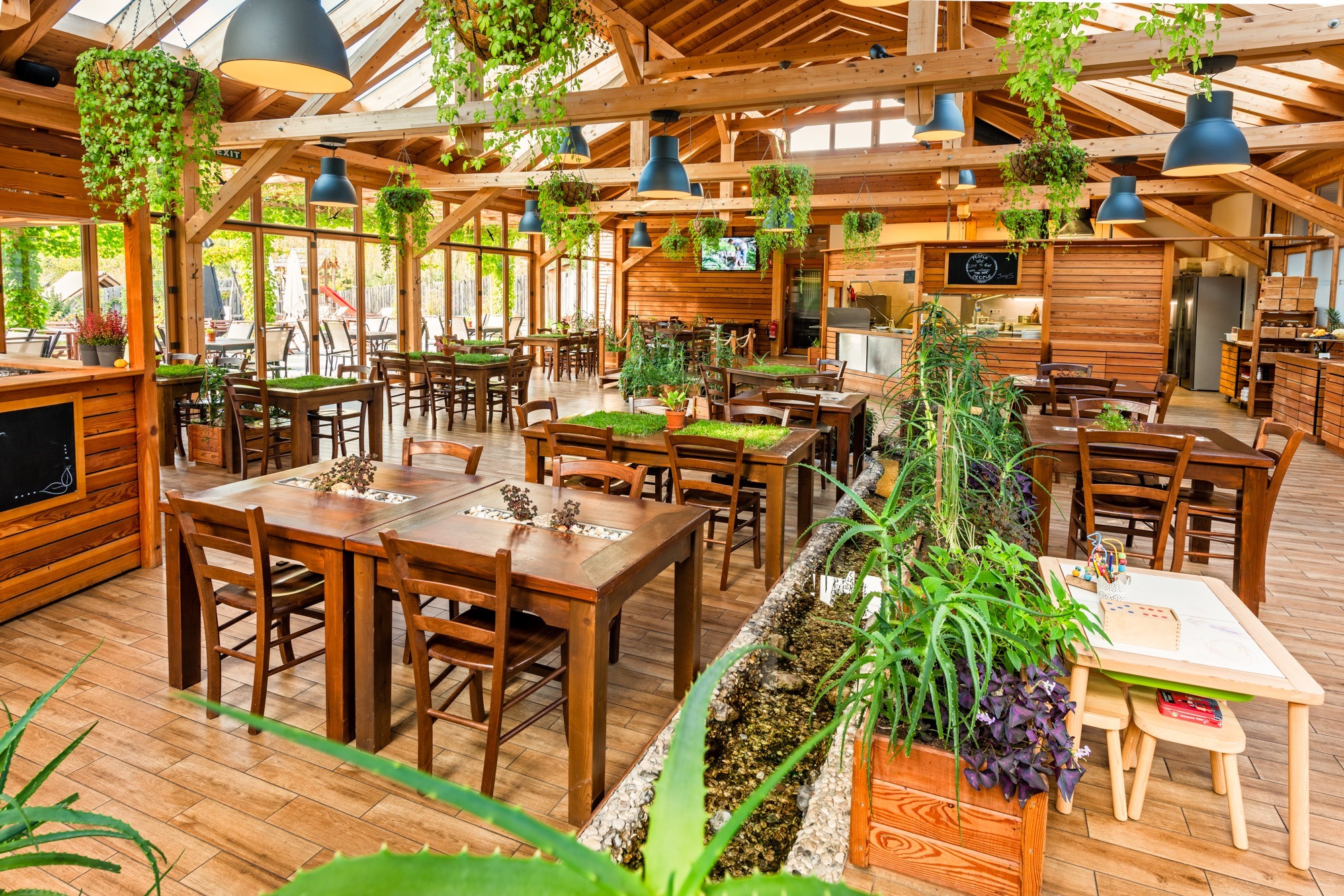  Garden  Restaurant Restaurants Bled