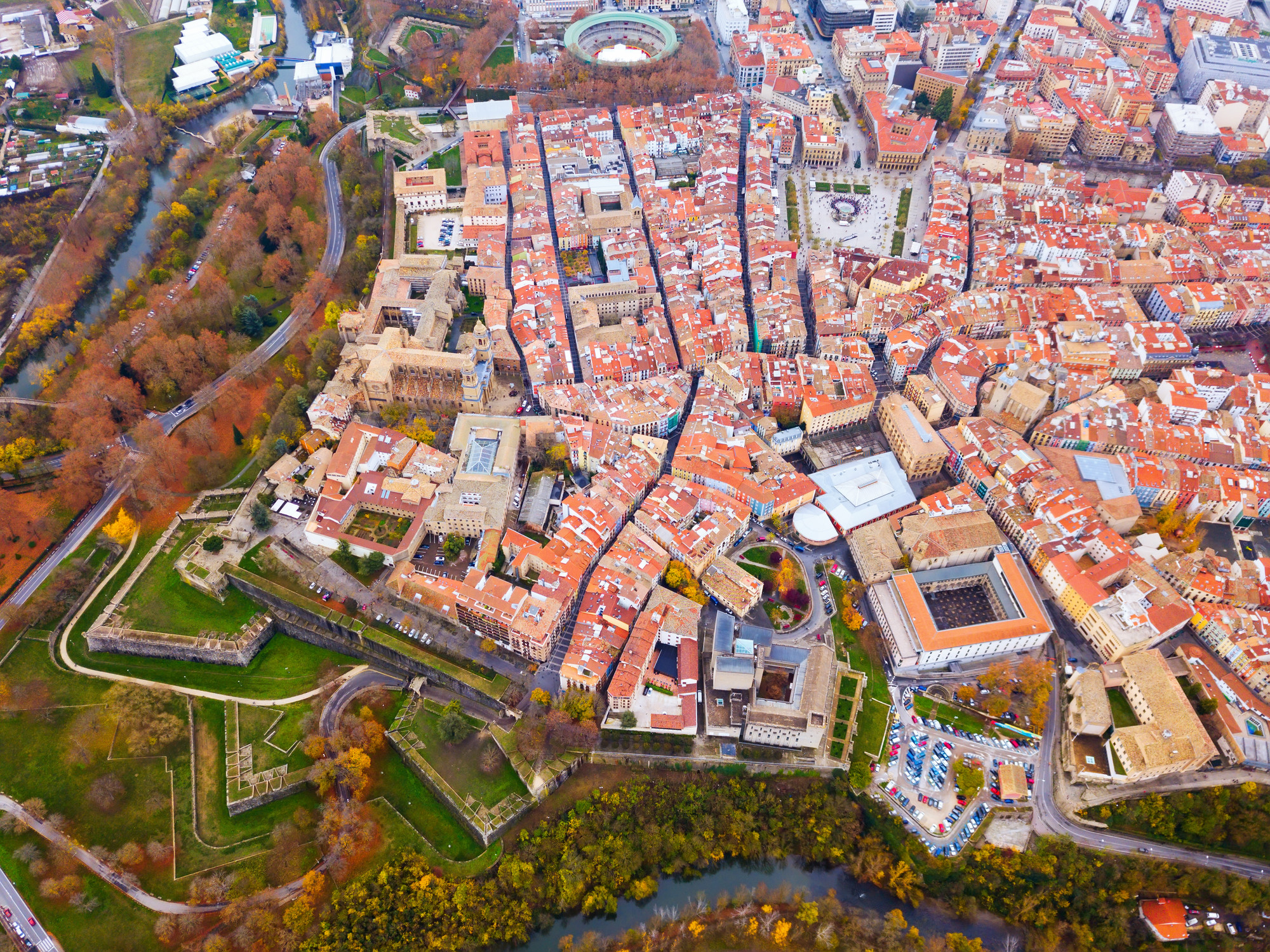 Day Trip Pamplona: Sangüesa, Castle of Xavier and Monastery of Leyre