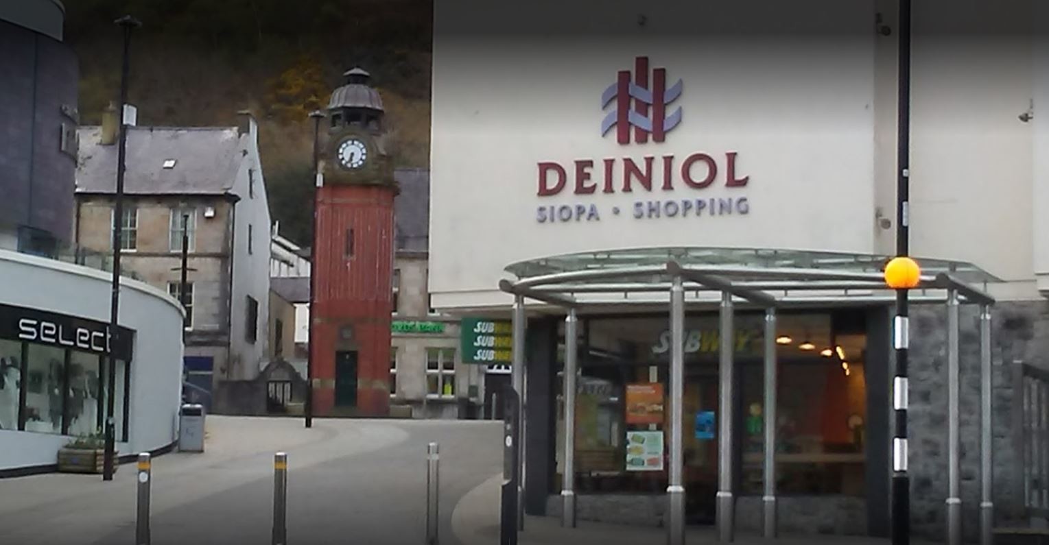 Deiniol Shopping Centre