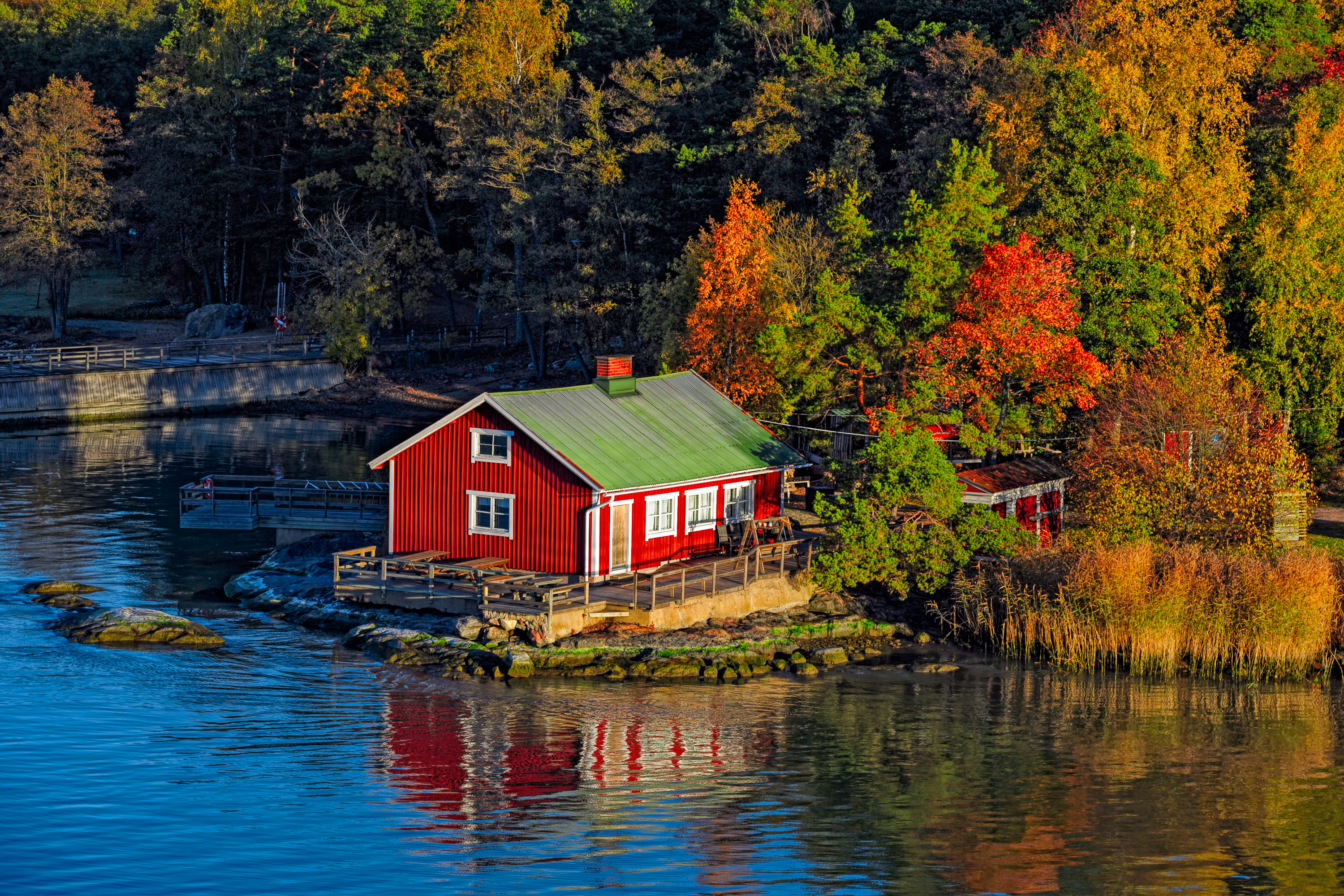 A Perfect Day on the Archipelago Trail