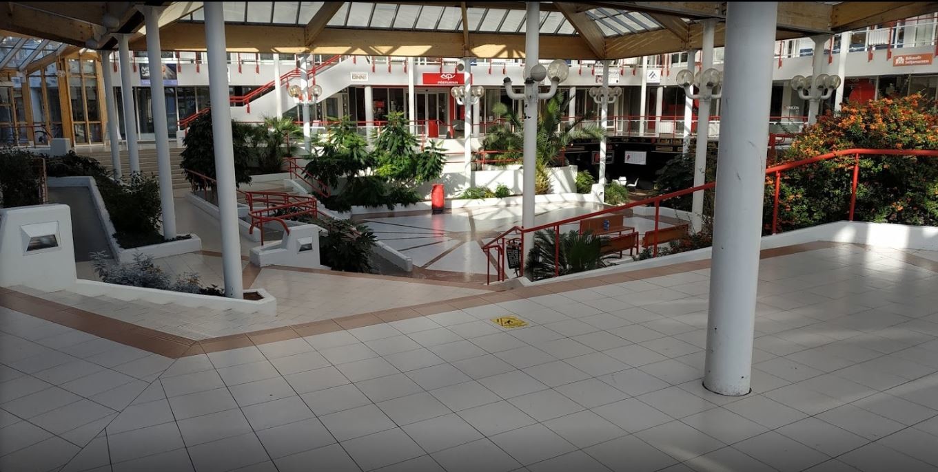 Eiðistorg Shopping Mall