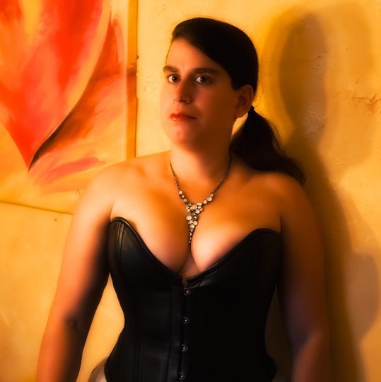 Private Lady Sara