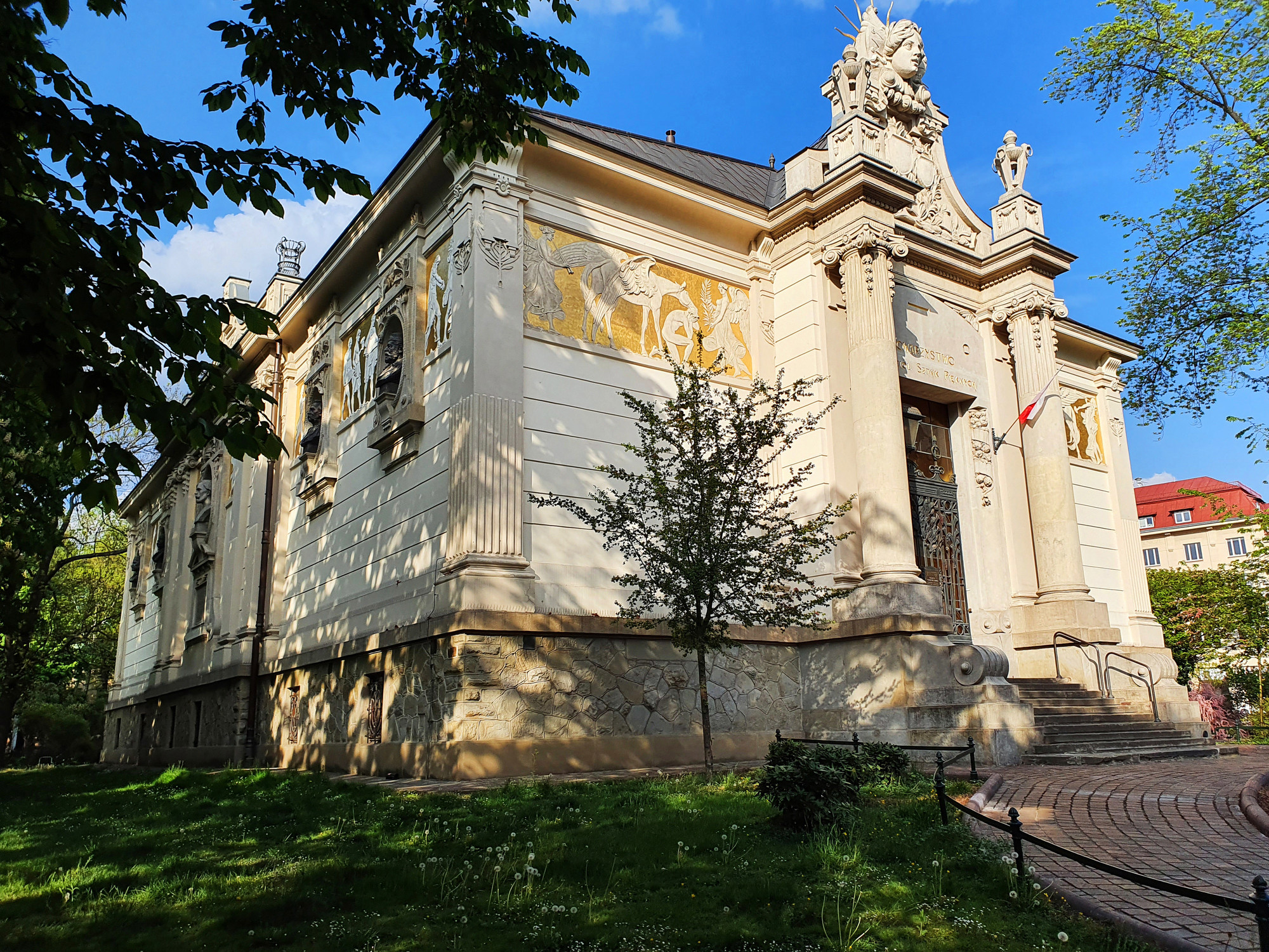 The Palace of Fine Arts