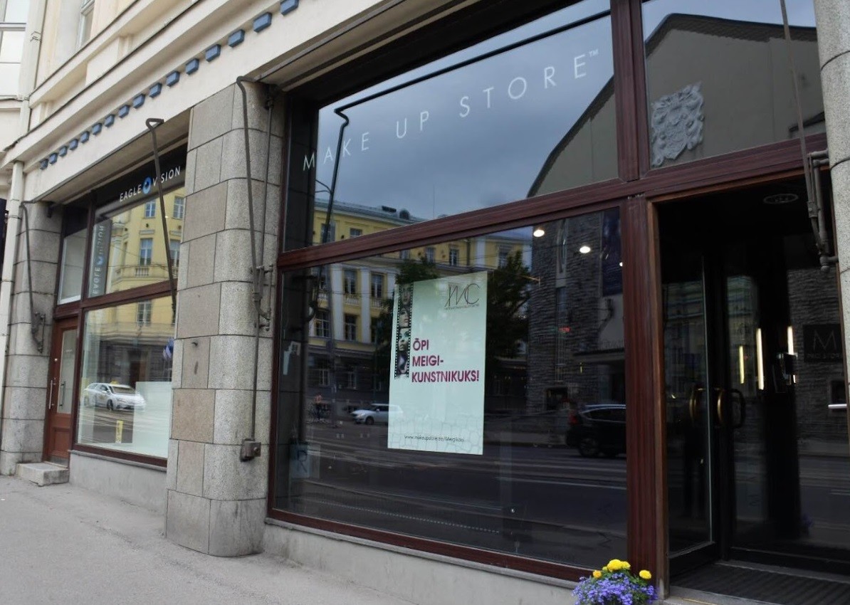 Make Up Store