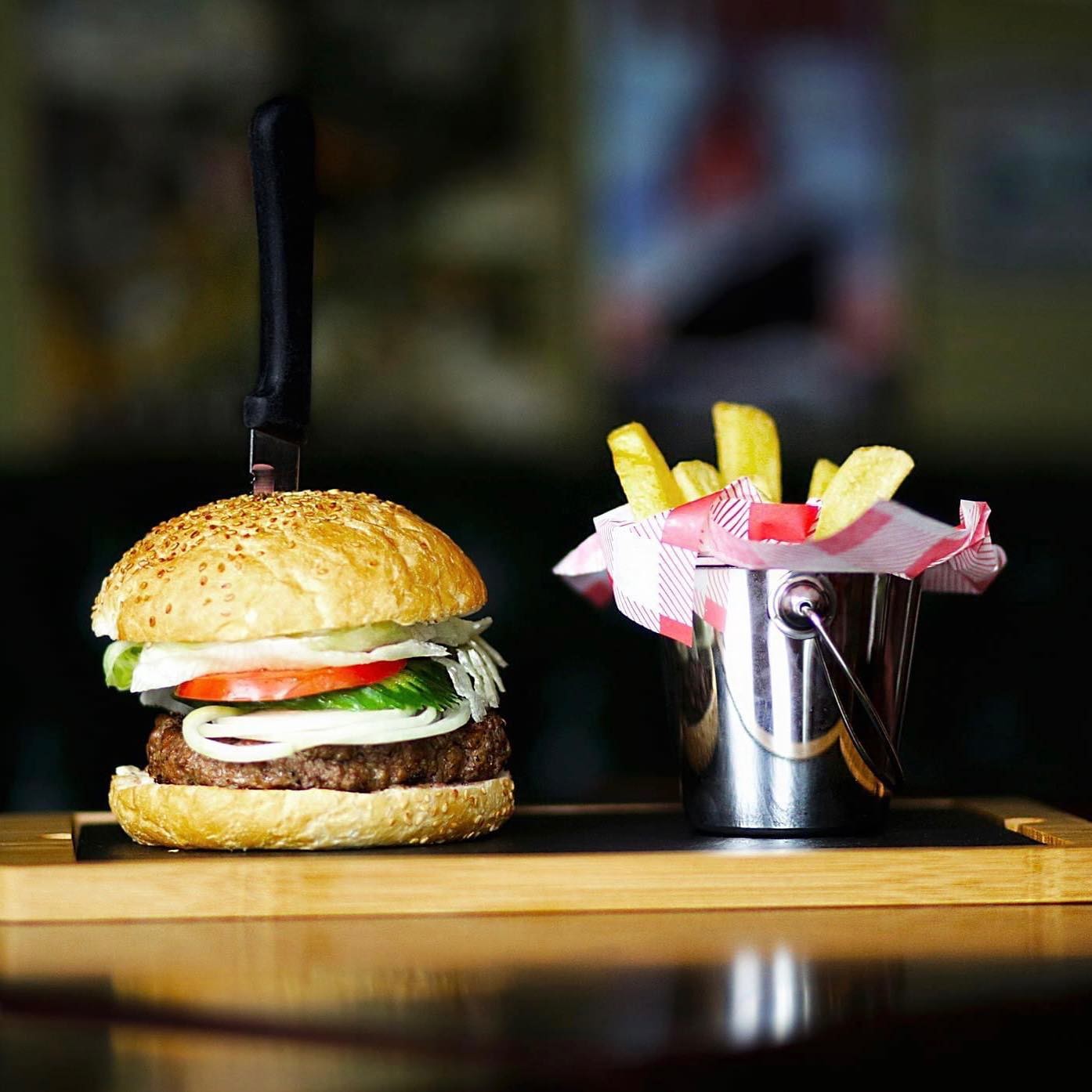 City 24 Restaurant Grill & Bar