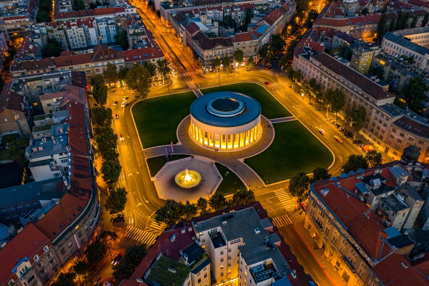 Trg žrtava fašizma