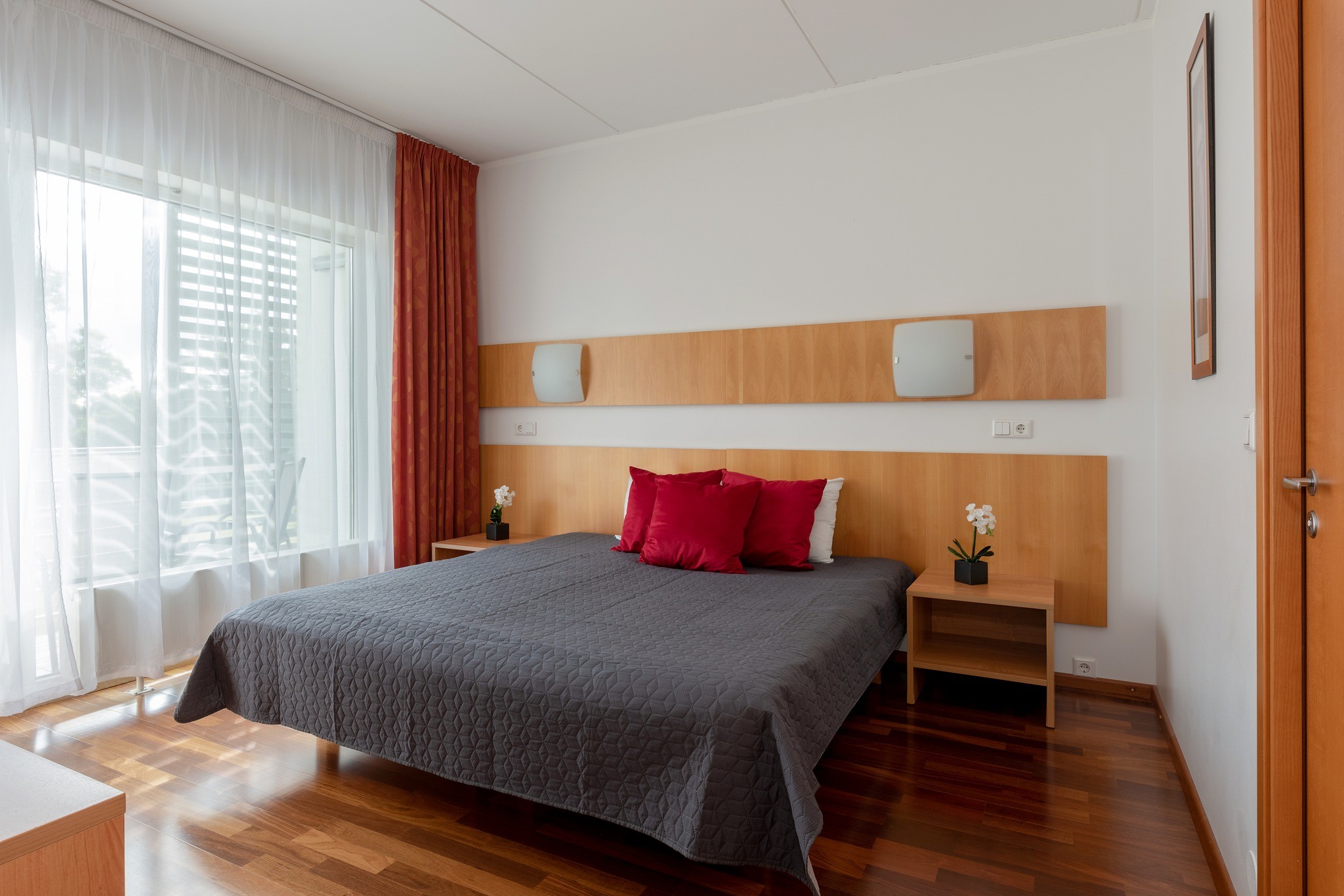 Raadimõisa Hotell