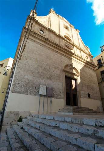 Basilica of the Holy Cross (Basilica di Santa Croce) | Sightseeing ...